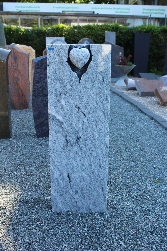 Nr. 185, 30 x 90 x 15cm, Visconte White