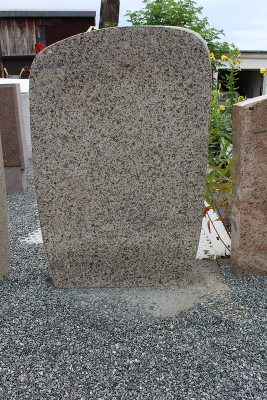 Nr. 201; 70 x 110 x 15 cm Granit hell