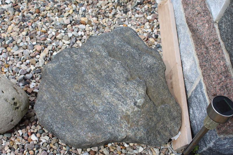 Nr. 11, 38x30x 15cm, Findling schwarz