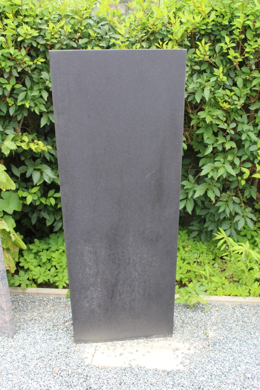 Nr. 140, 50 x 125 x 15 cm, Schwedisch Schwarz Granit