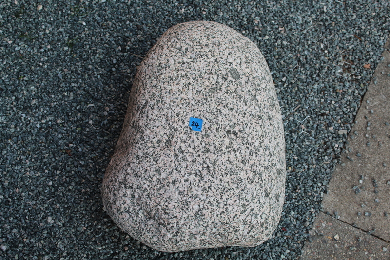 Nr. 23, 35 x 45 x 25cm, Schwedischer Flußkiesel